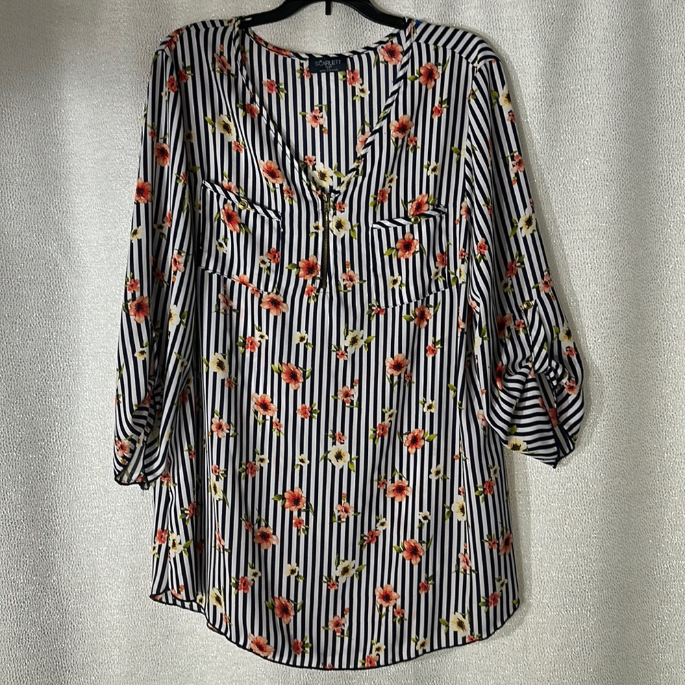 Plus striped floral shirt